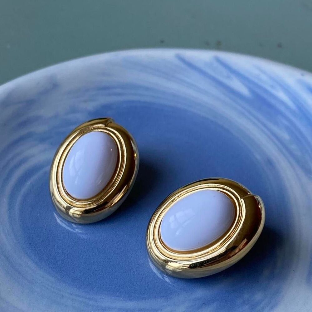 Vintage Monet Gold Tone Oval Clip On Earrings